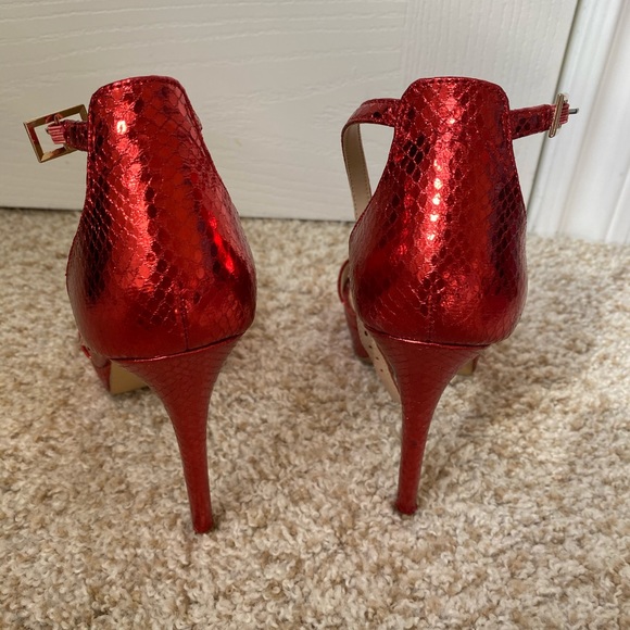 Aldo red heels - Picture 2 of 4